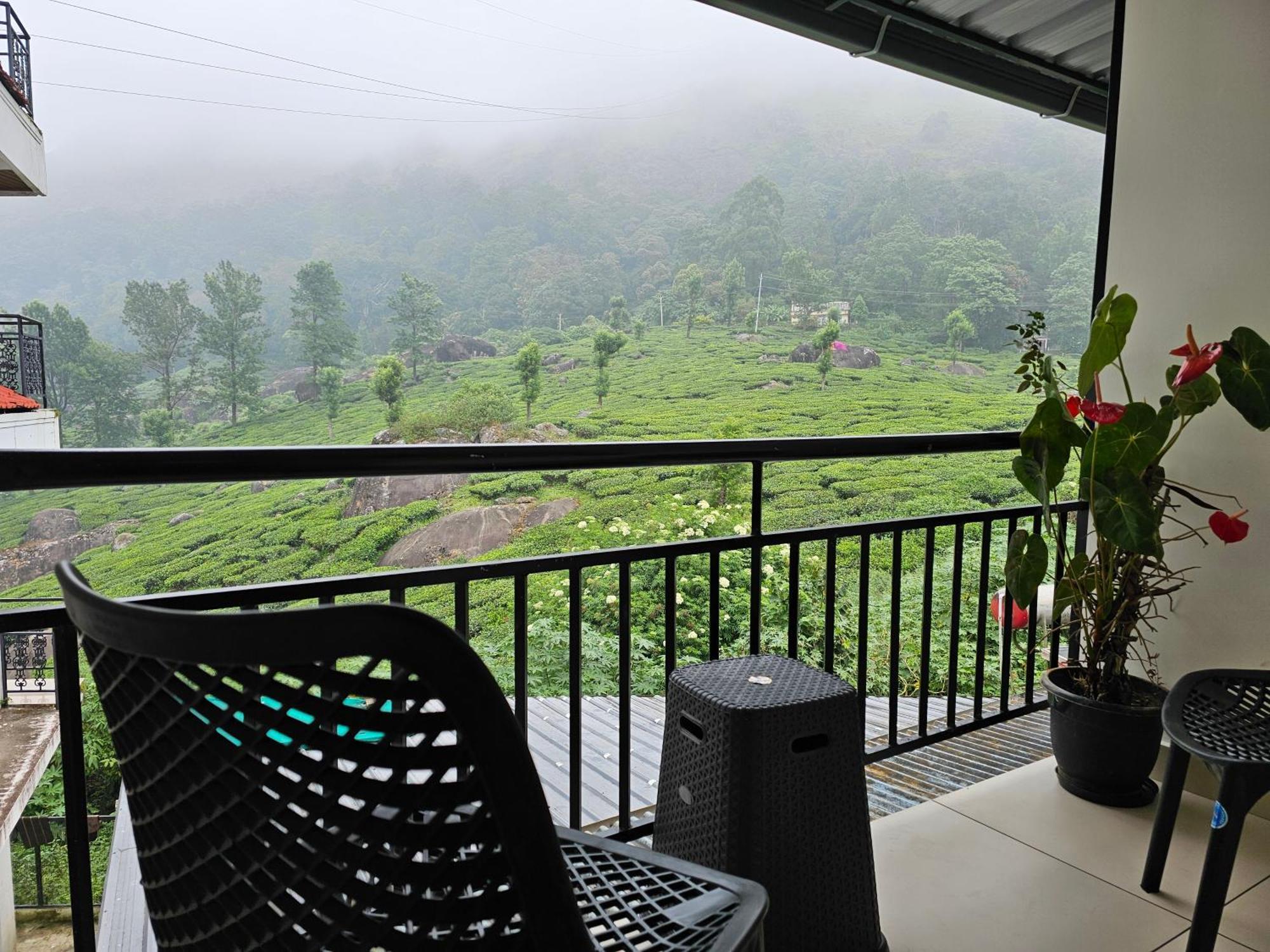 Tea Dale - All Rooms With Tea Estate View Munnar Kültér fotó